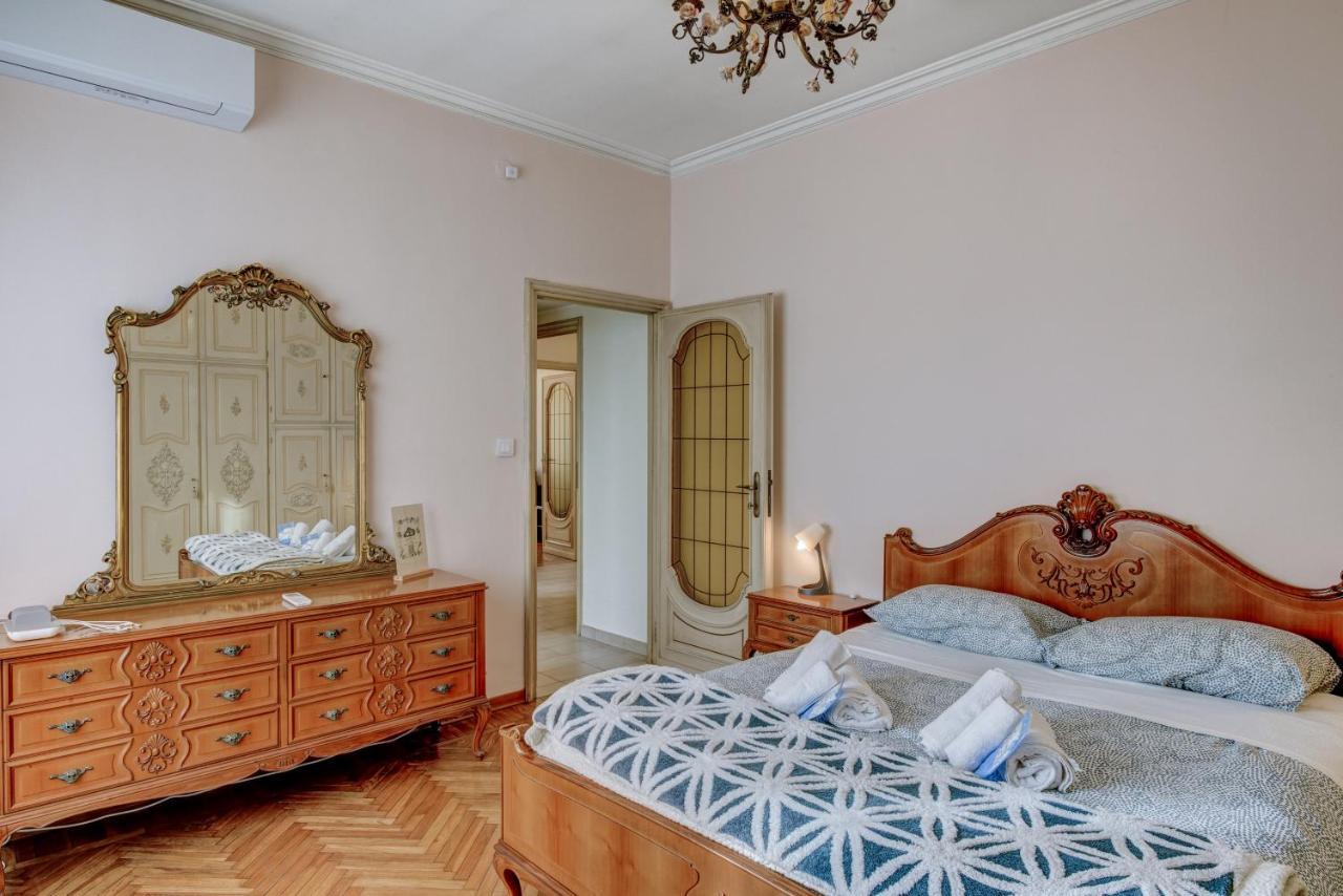 Bramante House - Intero Trilocale Vicino Alla Metro Turín Exteriér fotografie